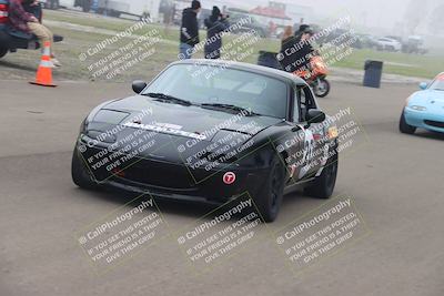 media/Jan-17-2026-CalClub SCCA (Sat) [[6b87d8fe28]]/Around the Pits/